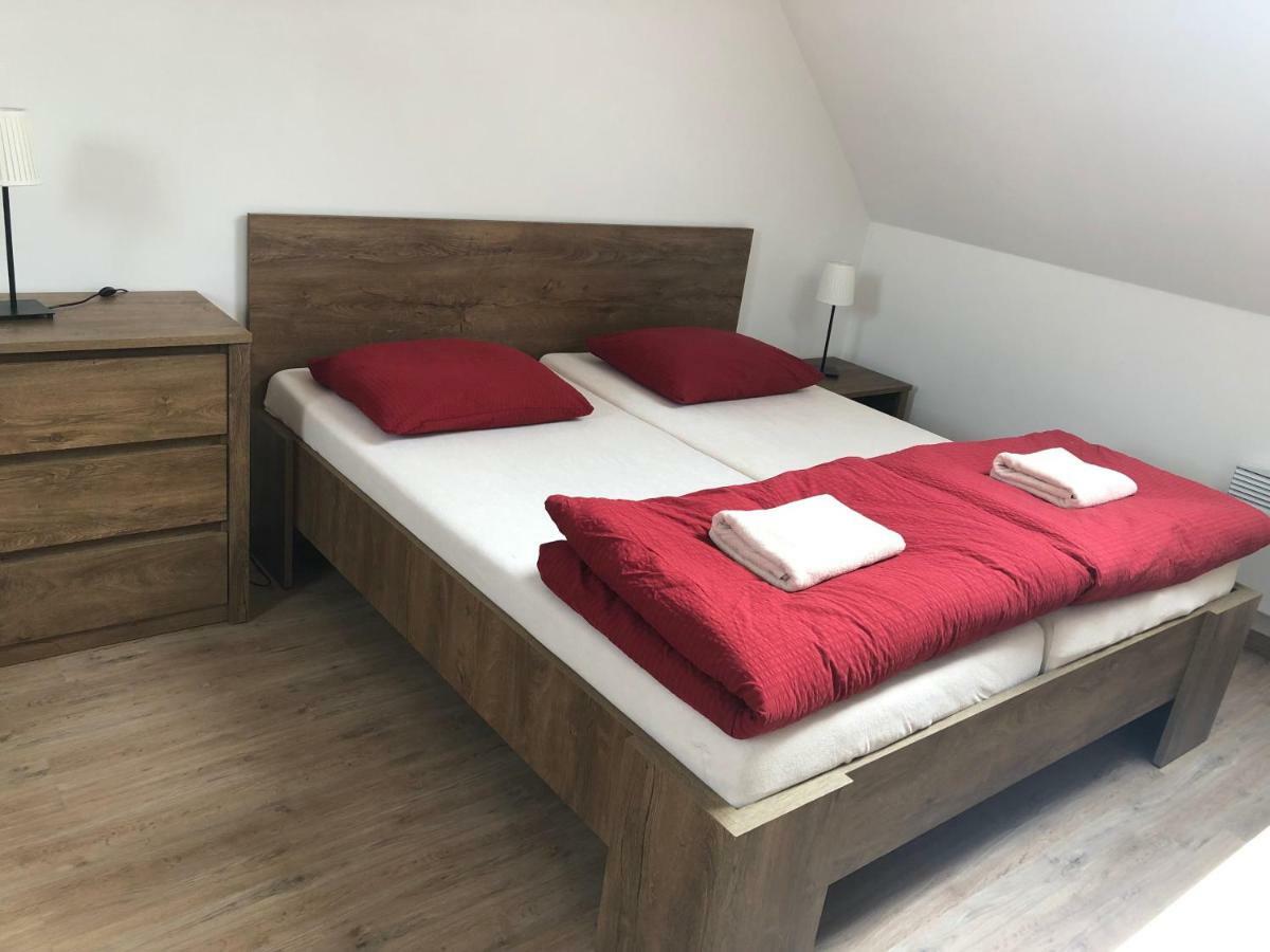 U Vinarstvi Hotel Mutěnice Buitenkant foto